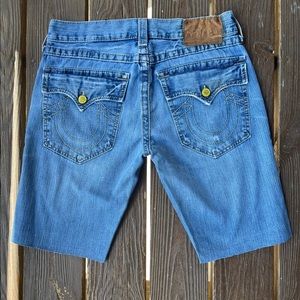 True Religion cut off Jean shorts mens size 33